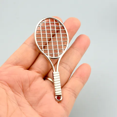 Portachiavi Creativo in Metallo a Forma di Mini Racchetta da Tennis Ciondolo Souvenir Sportivo in Lega di Zinco per Appassionati di Sport Premi Scolastici