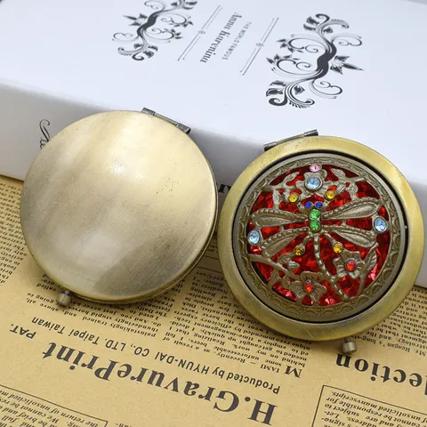 Vintage Round Folding Pocket Makeup Mirror Iron Hollow Out Rhinestone Inlaid Double Sided Compact Mirror For Women Travel