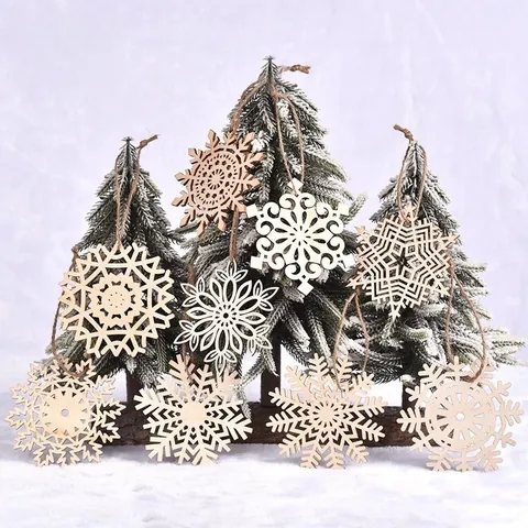 Ornamenti in Legno a Fiocco di Neve per Decorazione Albero di Natale Stile Nordico Fette di Legno Traforate Con Spago Per DIY Casa