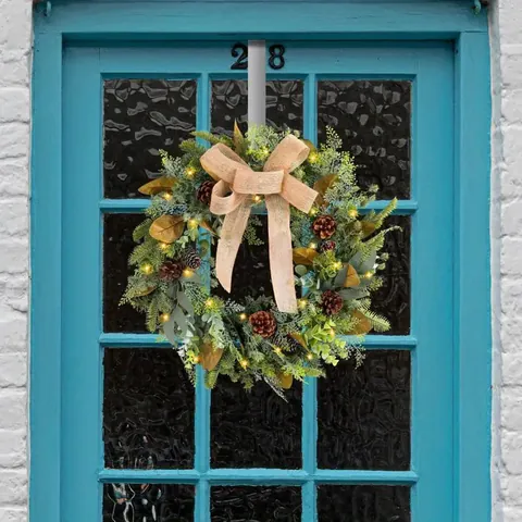 Corona De Navidad Con Luces LED Lazo De Arpillera Piñas Naturales Verdura Artificial Para Puerta De Entrada Decoración Colgante De Pared Del Hogar