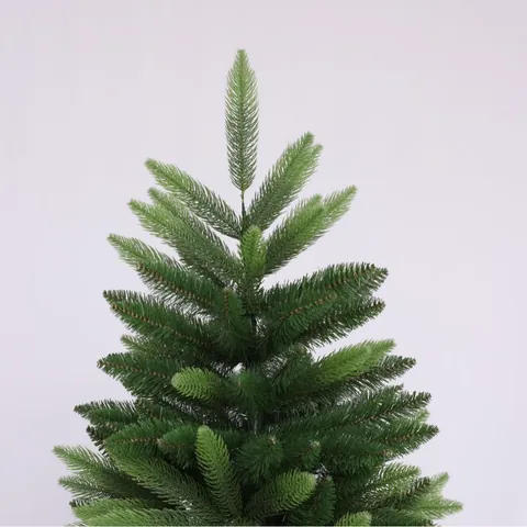 Realistischer Künstlicher Weihnachtsbaum PE PVC Mischung Mit Robustem Metallständer Für Zuhause Büro Feiertagsdekoration