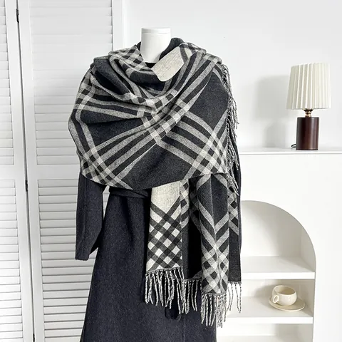 Elegant Plaid Scarf For Women Thick Warm Imitation Cashmere Shawl With Tassels Soft Checkered Wrap Winter Fall Accessories