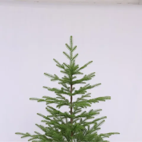 Árbol de Navidad Artificial Realista Con Agujas de Pino de PE Soporte de Metal Sólido Árbol de Navidad Verde Para Decoración Interior