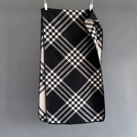 Classic Plaid Imitation Cashmere Scarf For Women Soft Warm Winter Shawl With Whipstitch Edge Large Wrap Fashion Neck Warmer