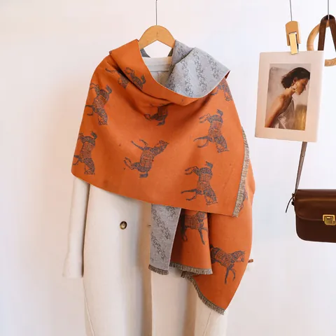 Women's Retro Horse Print Double Sided Jacquard Scarf Thick Warm Imitation Cashmere Shawl With Tassels Fall Winter Long Scarf
