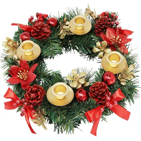 Bougeoir Couronne de Noël Avec Quatre Coupes en Métal Couronne de Pin Artificielle Décorée de Pommes de Pin Baies Rouges Noeuds en Satin Décoration de Table Festive