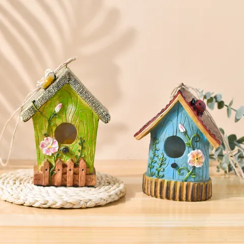 Resin Birdhouse Garden Yard Decoration Hanging Bird Nest With Floral Butterfly Patterns Handmade Outdoor Home Ornament