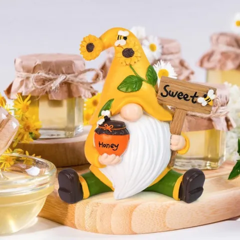 Bee Themed Resin Garden Gnome Figurine Sunflower Decoration Holding Honey Pot Sweet Sign Outdoor Yard Home Ornament Statue