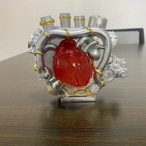 Steampunk Mechanical Heart Engine Ornament Resin Anatomical Heart Sculpture Cyberpunk Industrial Style Desk Decoration Art