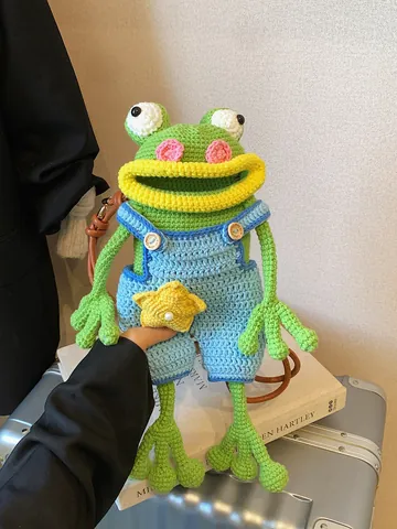 Handmade Crochet Frog Crossbody Bag Funny Animal Shape Knitted Phone Pouch PU Leather Strap Cartoon Shoulder Bag Gift