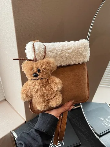 Damen Süß Lammwolle Plüsch Umhängetasche Wildleder Patchwork Kleine Quadratische Schultertasche Mit Teddybär Anhänger Winter Mode