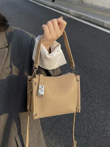 Vintage Litchi Grain Women Crossbody Bag PU Leather Small Square Shoulder Bag With Silver Lock Fashion Commuting Handbag Daily Satchel