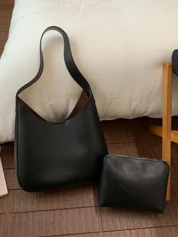 Ensemble Sac Cabas Vintage Grande Capacité en Similicuir PU pour Femmes Couleur Unie Rétro Sac à Bandoulière Hobo avec Pochette