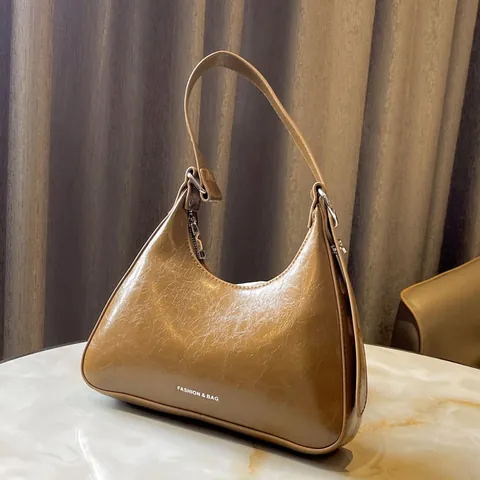 Bolso de Axila Hobo de Cuero PU Vintage Mujer Estampado de Letras Moda Media Luna Bolso de Hombro Color Sólido Bolsos Diarios