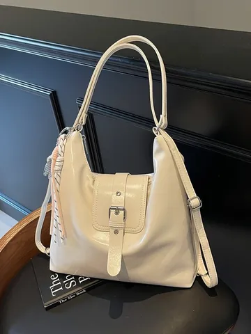 Grand Sac Fourre-Tout en Similicuir PU Vintage pour Femmes Sac à Bandoulière Hobo Mode Avec Pendentif Foulard pour Bureau Quotidien Travail