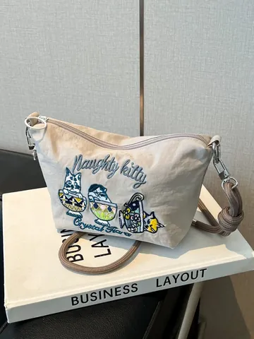 Japanese Sweet Cat Embroidery Shoulder Bag For Women Oxford Cloth Fresh Niche Crossbody Bag Small Square Bag With Rope Strap