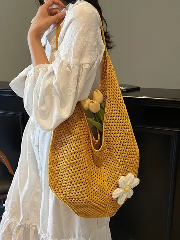 Women's Hollow Crochet Straw Tote Bag Large Capacity Hand-woven Shoulder Bag With Flower For Casual Beach Travel