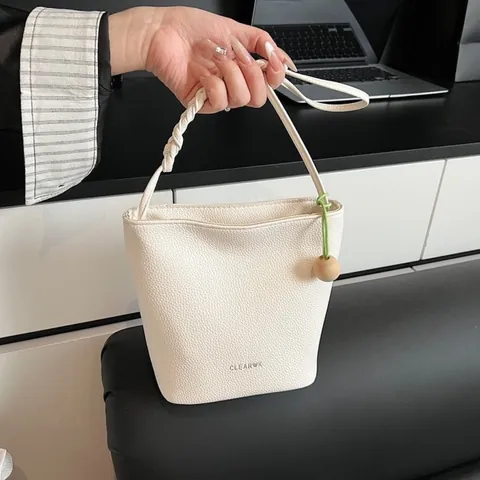 Vintage Minimalist PU Leather Bucket Bag For Women Pebbled Texture Crossbody Shoulder Bag With Wood Bead Pendant