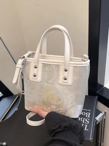 New Chinese Style Women Embroidery Floral Handbag PU Leather Crossbody Bucket Bag With Rivets Small Shoulder Tote Bag