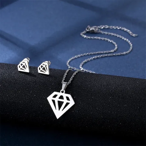 304 Edelstahl Hohl Diamantform Anhänger Halskette Und Ohrstecker Set Silberton Street Hip Hop Schmuck Für Damen