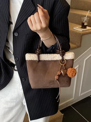 Sac Seau pour Femmes en Tissu Daim Peluche Rétro Avec Bordure Sherpa Sac à Main Bandoulière Mode Automne Hiver