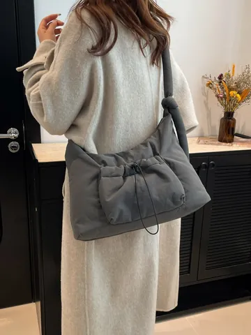 Women Large Capacity Quilted Puffy Shoulder Bag Drawstring Pocket Knot Strap Casual Lightweight Crossbody Hobo Bag