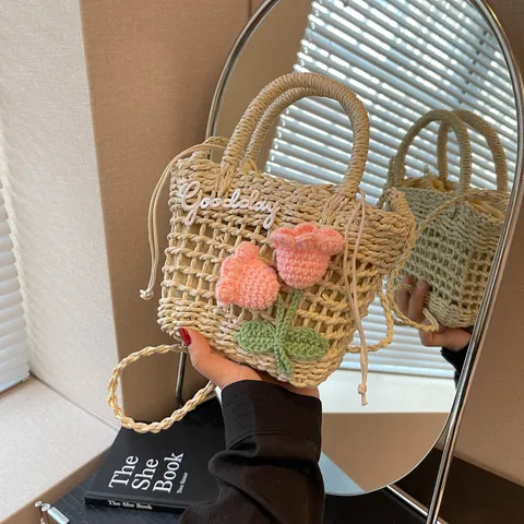 Bolso de Paja Tejido de Verano para Mujer Con Flores de Croché a Mano Bordado Goodday Bolso de Playa Pequeño Cruzado Para Vacaciones