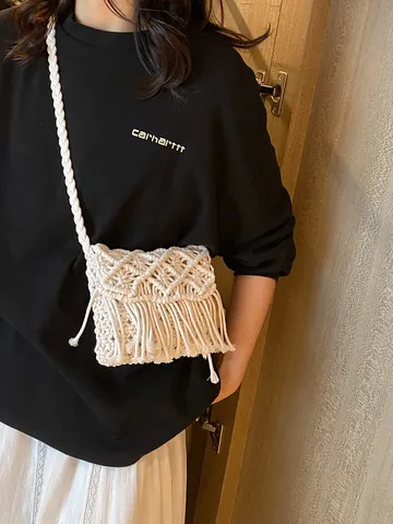 Women Hand Woven Macrame Crossbody Bag Cotton Rope Tassel Shoulder Bag Bohemian Summer Beach Vacation Phone Purse