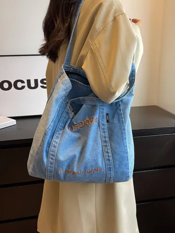 Große Kapazität Denim Tragetasche Für Damen Casual Bestickt Buchstabe Patchwork Gewaschen Schultertasche Literarisch Student Pendeln Täglich Handtasche