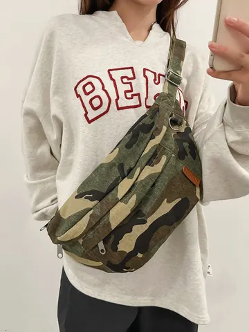 Large Capacity Camouflage Canvas Chest Bag For Men Women Retro Fashion Casual Sports Riding Messenger Bag Adjustable Strap