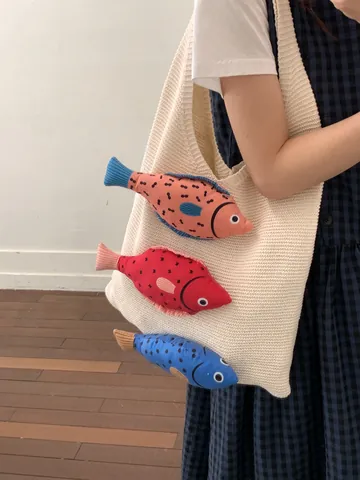Bolso Tote de Punto de Gran Capacidad para Mujer Con Decoración de Pez Relleno 3D Bolso de Hombro de Ganchillo Casual Artístico