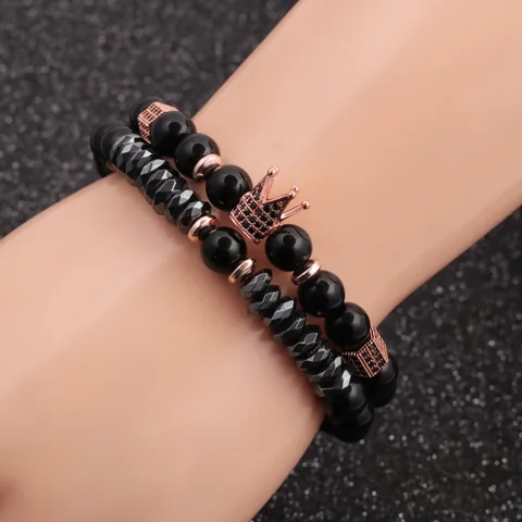 Bracelets de Perles à la Mode pour Hommes Avec Pierre Noire Hématite Et Breloques Couronne en Alliage Bijoux en Zirconium Quotidien