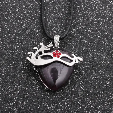 Vintage Herz Naturstein Anhänger Halskette Mit Masken Design Legierung Strass Wachskordel Kette Schmuck Für Damen Geschenk
