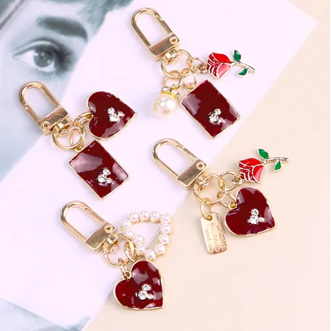 Sweet Red Heart Rose Flower Keychain Alloy Enamel Gold Bag Charm With Artificial Pearl Rhinestone Heart Key Ring Women Gift