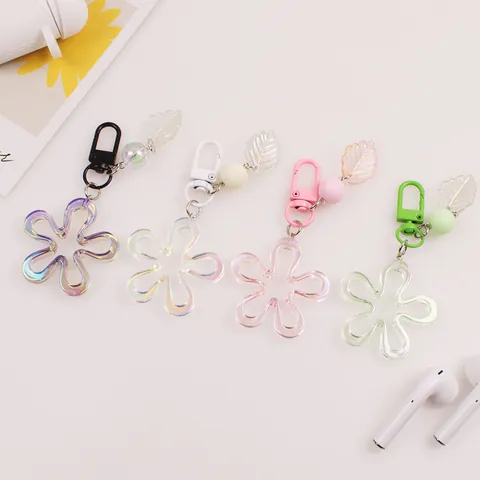 Pastoral Iridescent Acrylic Flower Keychain With Leaf Charm And Bead For Women Bag Pendant Key Ring Accessory Gift