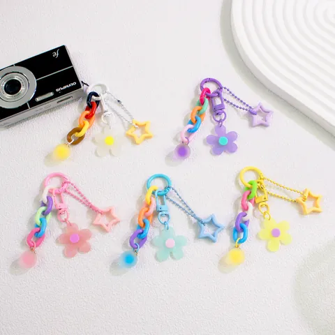 Colorful Acrylic Flower Star Keychain Colorful Dopamine Style Bag Charm For Women Girls Backpack Decoration Creative Gift