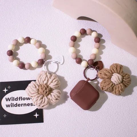 Handmade Crochet Yarn Flower Keychain Beaded Silicone Wristlet Strap Schoolbag Pendant Jewelry Gift For Women Girls