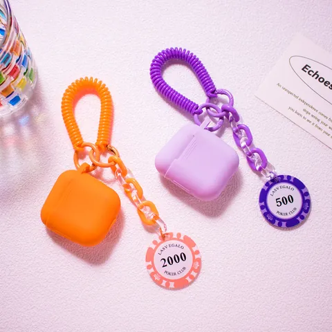 Vintage Poker Chip Keychain For Women Kids Trendy Acrylic Spiral Coil Anti-Lost Key Ring Purse Bag Charm Accessory