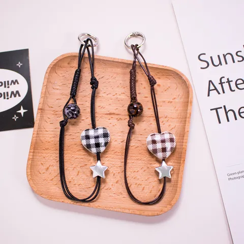 Vintage Checkerboard Heart Woven Rope Phone Lanyard With Alloy Star Leopard Print Beads Bag Charm Strap For Women
