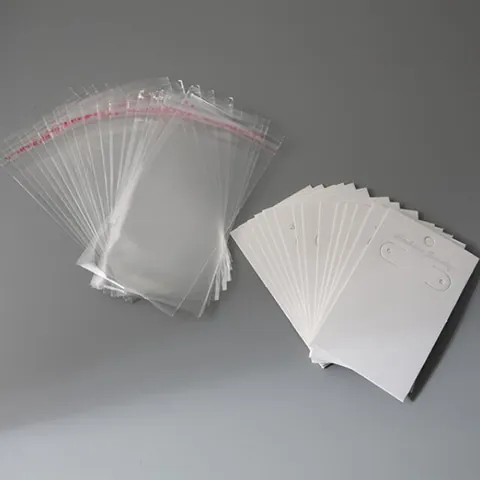 Weiße Schmuck Display Karten Aus Papier Mit Durchsichtigen Selbstklebenden Beuteln Für Ohrringe DIY Schmuck Verpackung