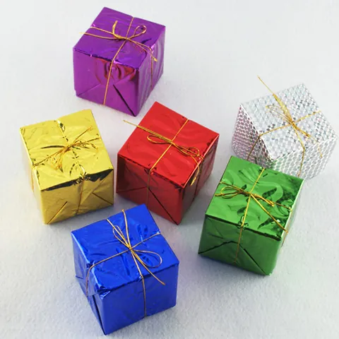 Bunte Mini Weihnachtsbaum Geschenkkarton Ornamente Laserfolie Dekorative Würfelanhänger Für Zuhause Feiertag Party Dekoration