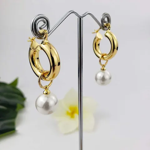 Vintage Alloy Gold Plated Chunky Hoop Earrings With Round Shell Artificial Pearl Dangle Drop Earrings For Women Hawaiian Style Jewelry