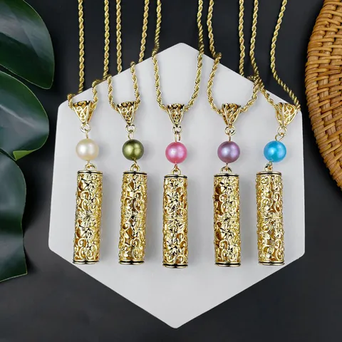 Vintage Hawaïaanse Plumeria Hanger Halsketting Voor Vrouwen Verguld Hol Gegraveerd Buisje Met Parel Boho Sieraden Cadeau