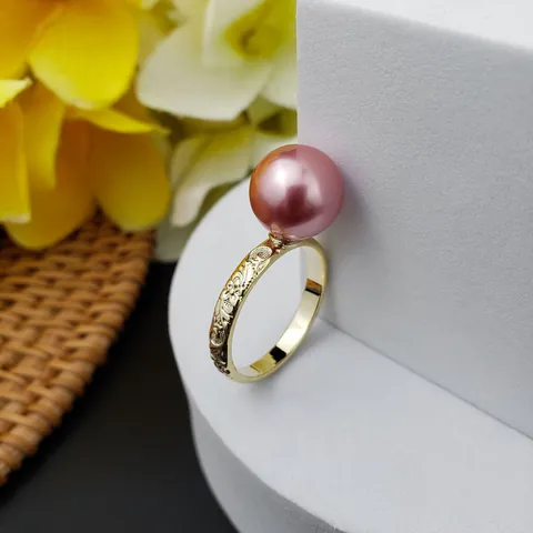Anillo de Cobre Estilo Hawaiano Vintage Bañado en Oro Relieve Floral Tallado Anillo de Perla de Concha Grande Joyería de Boda