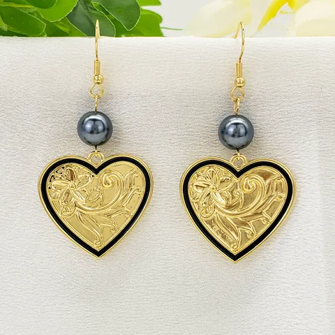 Vintage Alloy Heart Dangle Earrings Flower Relief Enamel Gold Color Resin Artificial Pearl French Style Earrings For Women Jewelry