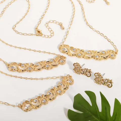 Vintage Hawaïaanse Vergulde Koperen Sieradencollectie Opengewerkte Bloem Rank Zirkonia Ketting En Oorbellen Voor Vrouwen Sieraden Cadeau