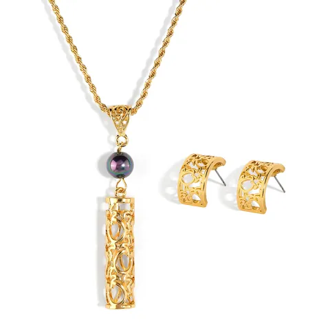 Collier Pendentif Ananas Ajouré en Cuivre Plaqué Or et Boucles d'Oreilles Bijoux Vintage Exotiques pour Femmes Perles