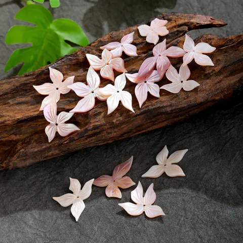 Handgefertigte Natürliche Muschel Blume Schmetterling Form DIY Schmuckzubehör Für Ohrring Haarnadel Herstellung Antiken Stil Rosa Muschel Perle Anhänger