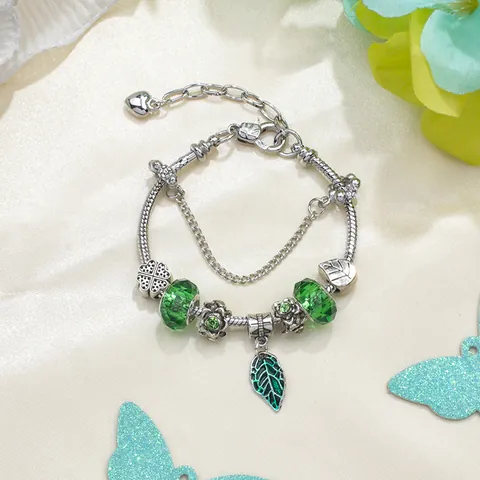 Pastoral Style DIY Charm Bracelet For Women Green Glass Beads Alloy Leaf Four-leaf Clover Pendant Silver Snake Chain Jewelry Gift