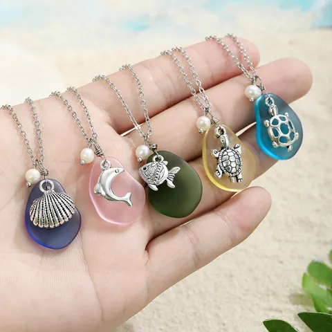 Ocean Theme Alloy Pendant Necklace For Women Sea Glass Faux Pearl Dolphin Sea Turtle Shell Summer Beach Fashion Jewelry